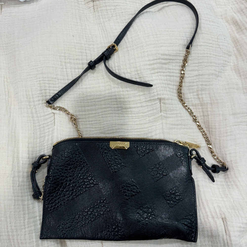 BURBERRY purse 👜